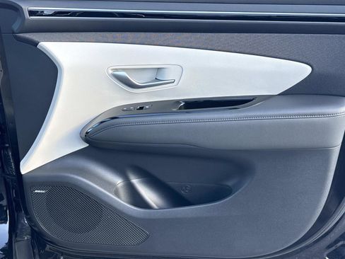 Used 2024 Hyundai Tucson Limited image 18