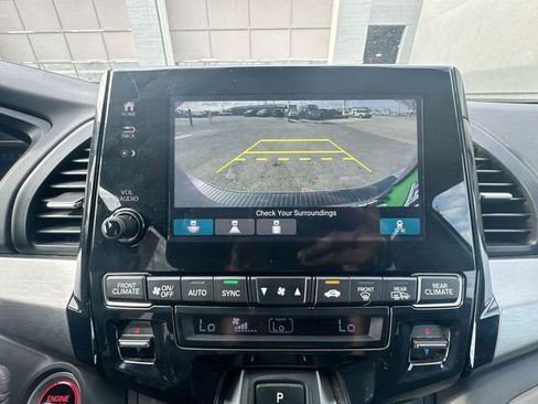Used 2023 Honda Odyssey EX-L image 19