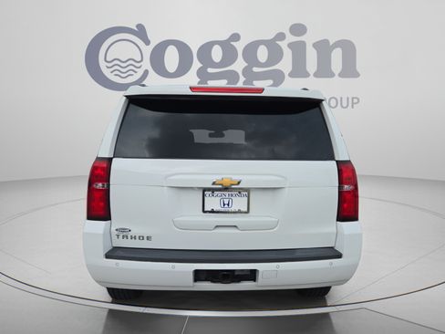 Used 2019 Chevrolet Tahoe LS RWD image 4