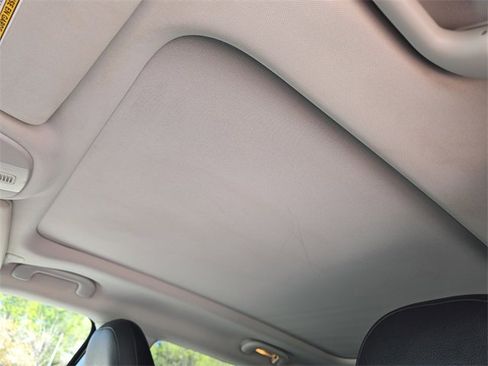 Used 2020 Jeep Compass Latitude image 17