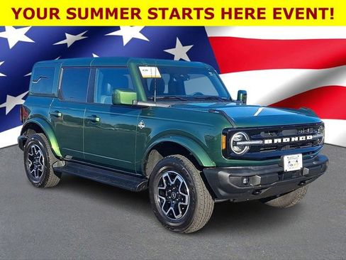 Certified 2025 Ford Bronco Outer Banks AWD/4WD image 1