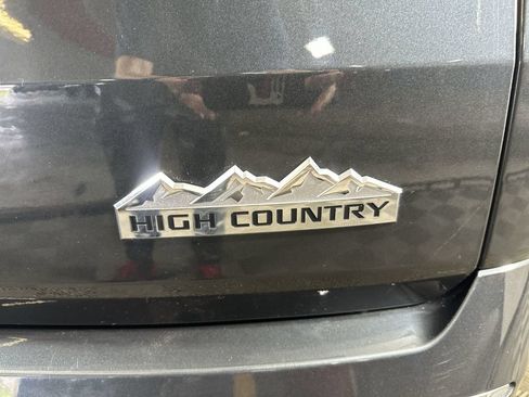 Certified 2021 Chevrolet Traverse High Country AWD/4WD image 34