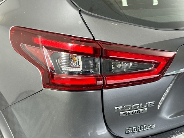 Used 2022 Nissan Rogue Sport SL w/ Premium Package AWD/4WD image 35