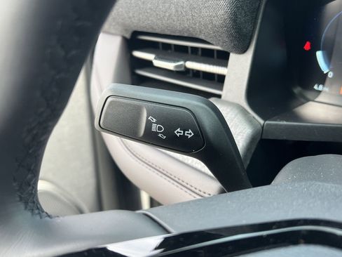 New 2026 Ford Explorer Platinum image 10