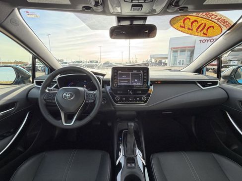 Used 2022 Toyota Corolla XSE image 25