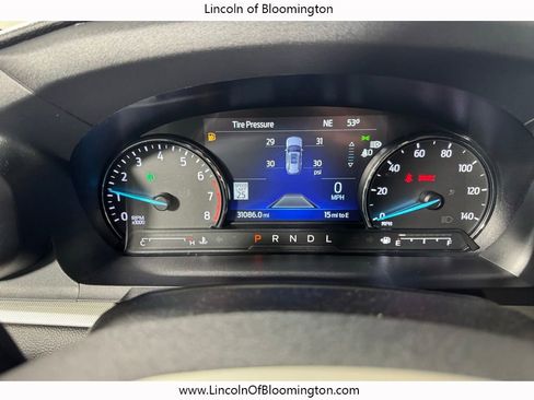 Used 2022 Ford Explorer XLT w/ Equipment Group 202A AWD/4WD image 57