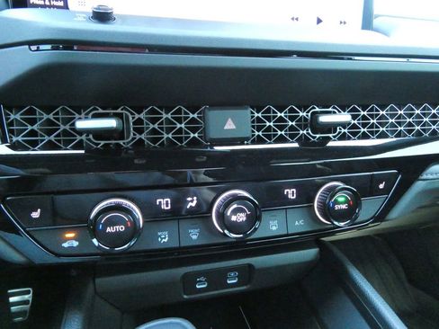 Used 2025 Honda Accord Sport image 27