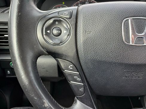 Used 2015 Honda Accord Sport image 11