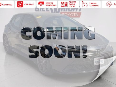 Certified 2025 Toyota Corolla Hatchback w/ SE Package FWD image 1