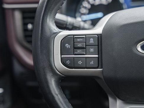 Used 2022 Ford Expedition Max Limited image 38