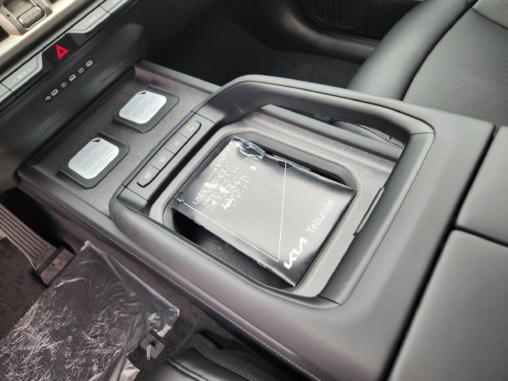 New 2027 Kia Telluride S w/ Towing Package AWD/4WD image 18