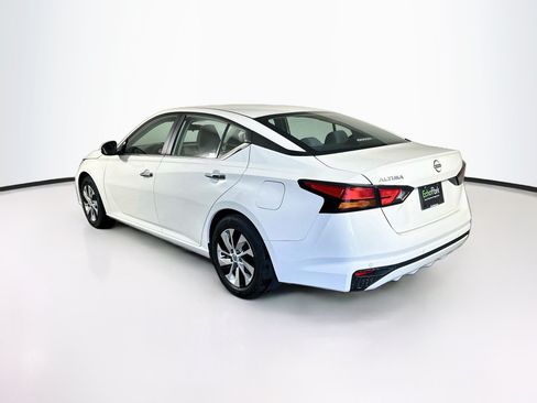 Used 2023 Nissan Altima 2.5 S FWD image 5
