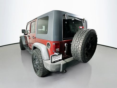 Used 2010 Jeep Wrangler Unlimited Sport RWD image 3