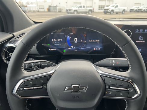 New 2026 Chevrolet Blazer EV LT image 7