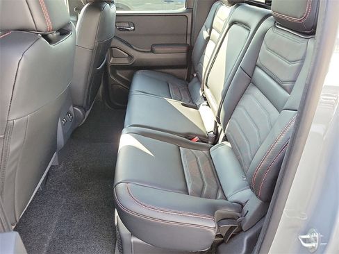 New 2025 Nissan Frontier PRO-4X w/ Pro Premium Package image 12