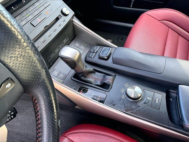 Used 2015 Lexus IS 350 w/ F-Sport Package RWD image 15