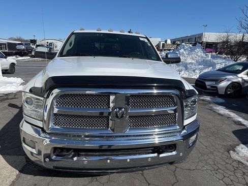 Used 2016 RAM 2500 Longhorn image 2