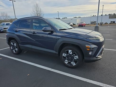 Used 2024 Hyundai Kona SEL image 12