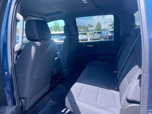 Used 2023 Chevrolet Silverado 2500 LT AWD/4WD image 21
