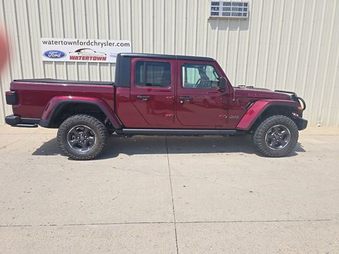 Used 2021 Jeep Gladiator Rubicon AWD/4WD image 1
