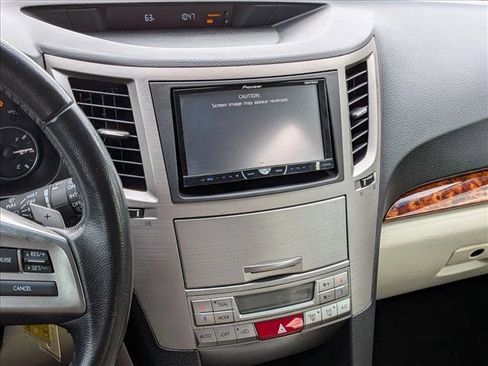 Used 2012 Subaru Outback 3.6R Limited image 5