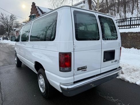 Used 2013 Ford E-350 and Econoline 350 XLT RWD image 6