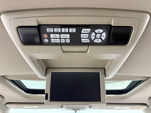 Used 2013 Honda Odyssey Touring image 19