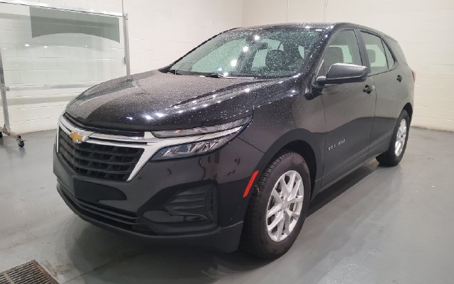 Used 2023 Chevrolet Equinox LS FWD image 5