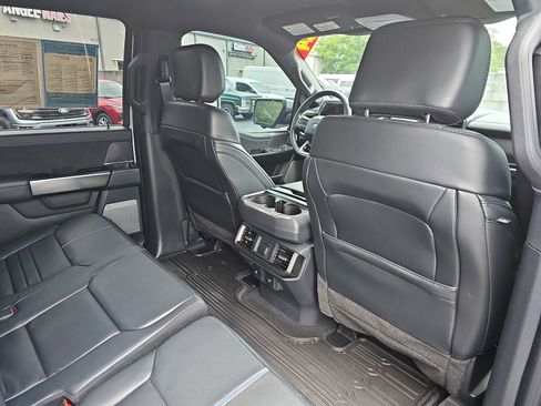 Used 2024 Ford F150 Platinum w/ FX4 Off-Road Package AWD/4WD image 11
