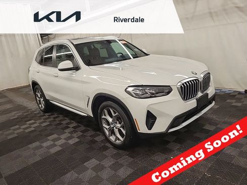 Used 2022 BMW X3 xDrive30i AWD/4WD image 1