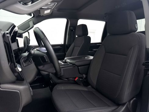 Used 2025 Chevrolet Silverado 3500 LT w/ Safety Package image 18