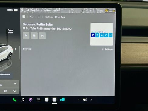 Used 2022 Tesla Model 3 Long Range AWD/4WD image 11