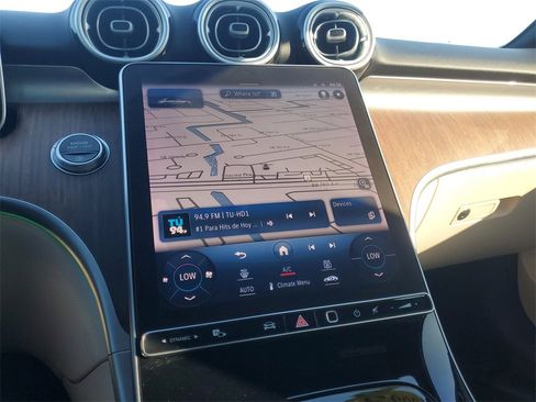 Used 2023 Mercedes-Benz C 300 Sedan image 26