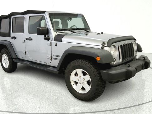 Used 2015 Jeep Wrangler Unlimited Sport w/ Quick Order Package 23S AWD/4WD image 1