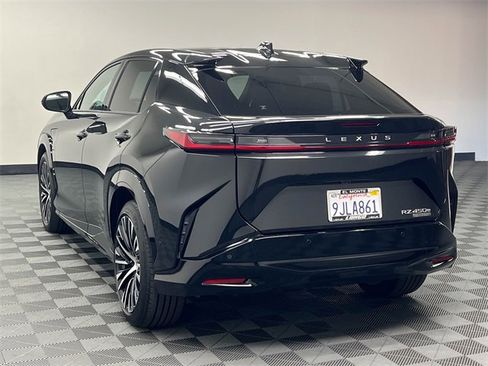 Used 2023 Lexus RZ 450e Premium image 7
