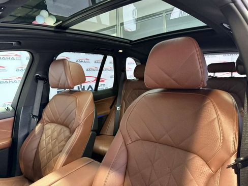 Used 2026 BMW X5 M60i image 36