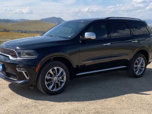 Certified 2023 Dodge Durango Citadel image 5