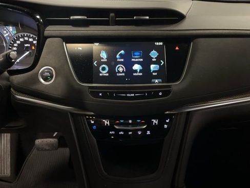 Used 2018 Cadillac XT5 Platinum image 22