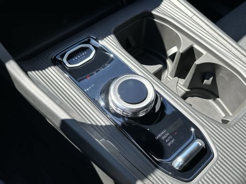 New 2026 Jeep Cherokee Laredo image 26