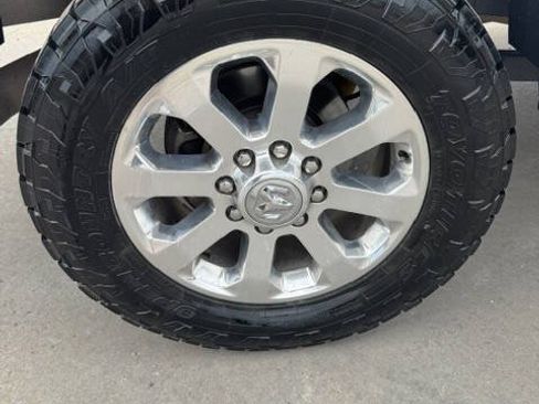 Used 2023 RAM 2500 Laramie AWD/4WD image 40