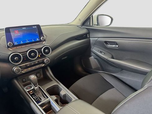 Used 2025 Nissan Sentra SV FWD image 22