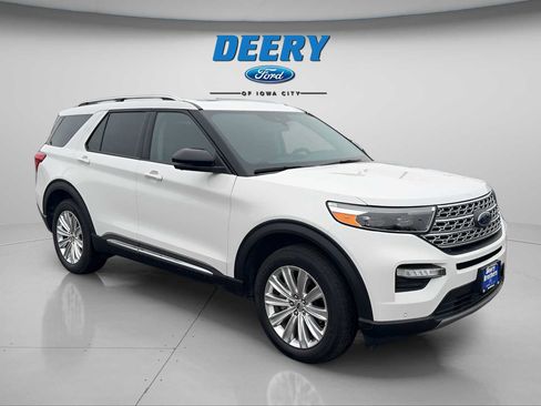 Used 2022 Ford Explorer Limited w/ Equipment Group 301A image 7