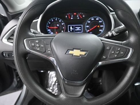 Used 2023 Chevrolet Malibu LT image 38