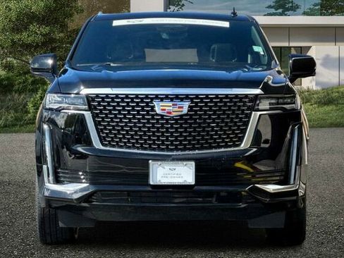 Certified 2023 Cadillac Escalade Premium Luxury w/ LPO, Floor Liner Package image 9