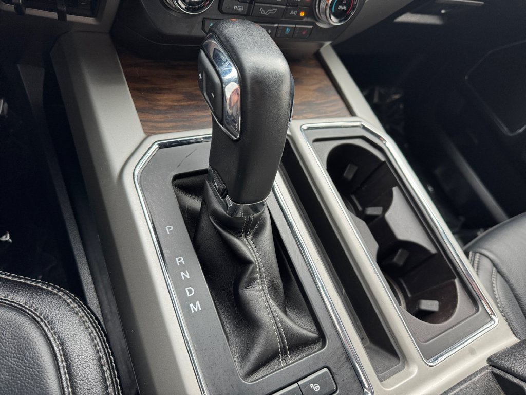 Used 2019 Ford F150 Lariat w/ Equipment Group 502A Luxury AWD/4WD image 25