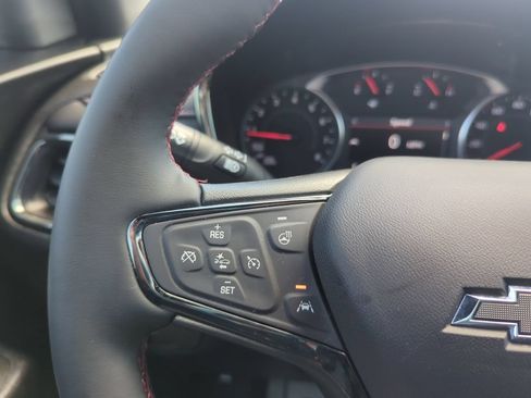 Certified 2024 Chevrolet Equinox RS FWD image 24