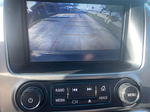 Used 2018 Chevrolet Tahoe LS image 21