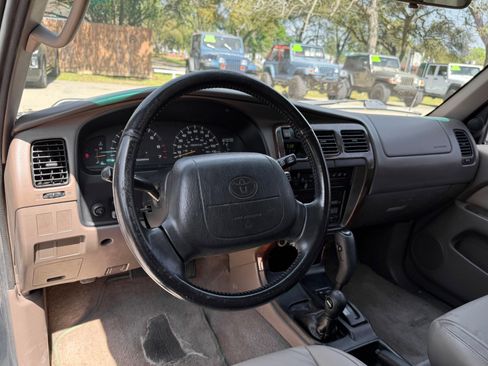 Used 1997 Toyota 4Runner Limited image 18