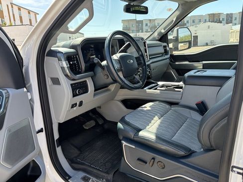 Used 2023 Ford F350 Limited w/ FX4 Off-Road Package AWD/4WD image 14