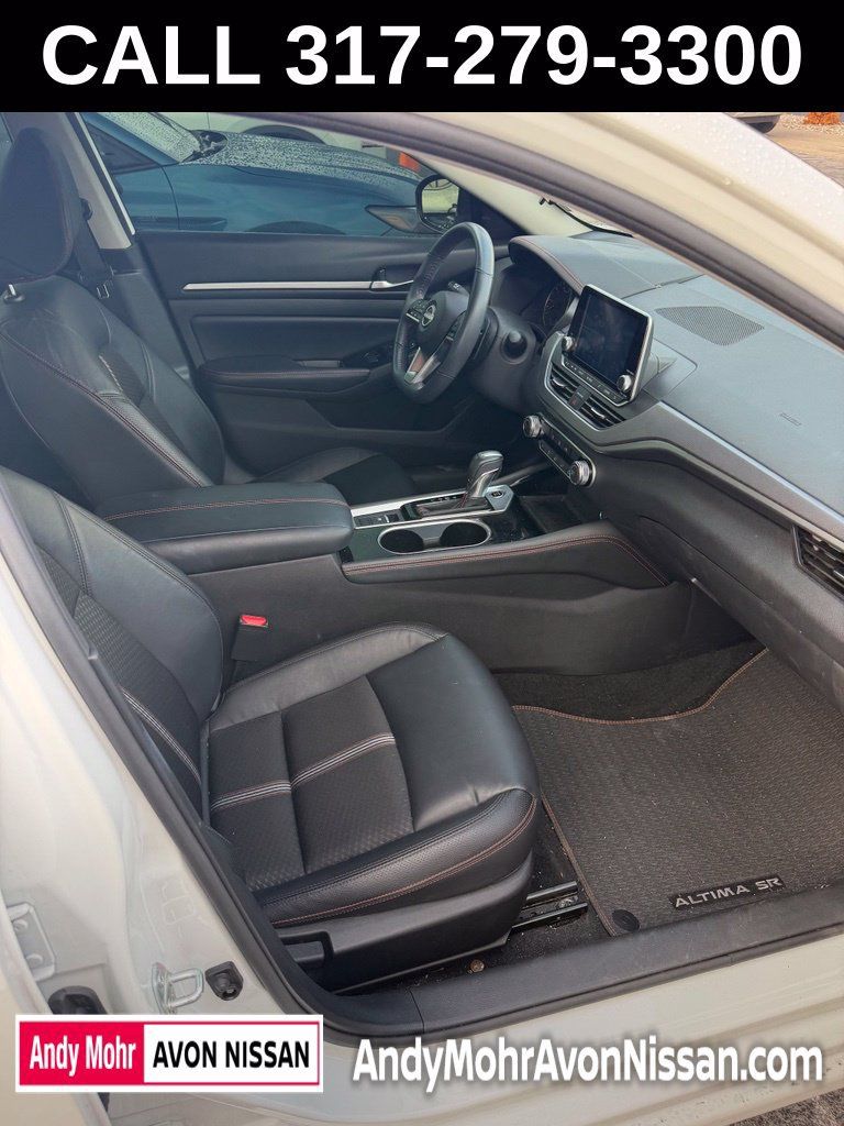 Used 2024 Nissan Altima 2.5 SR AWD/4WD image 10